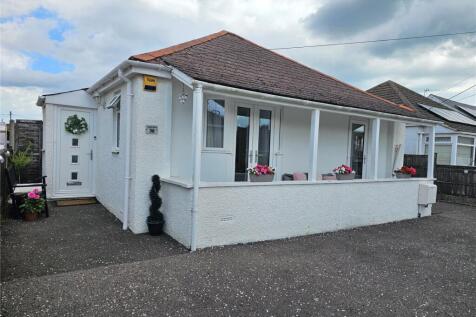 3 bedroom bungalow for sale