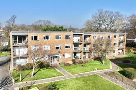 Upton Court, Braeside Gardens, Upton... 2 bed apartment for sale