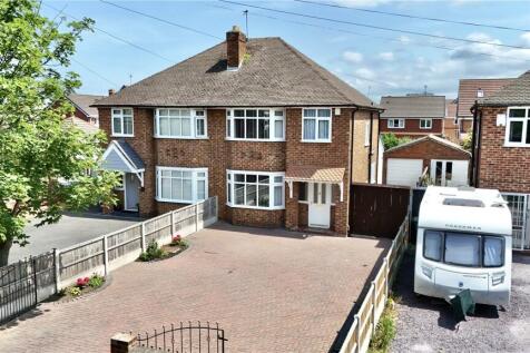 Upton Road, Moreton, Wirral, CH46 3 bed semi