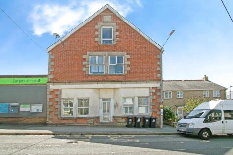 6 bedroom semi-detached house for sale