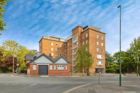 1 bedroom flat for sale