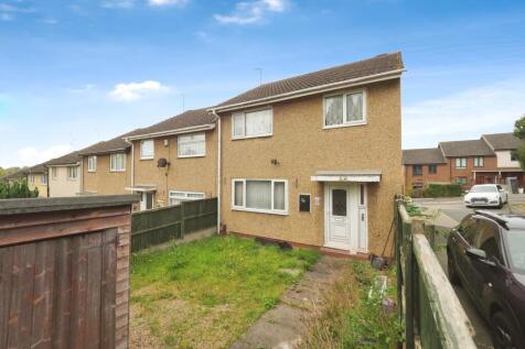 3 bedroom end of terrace house for sale