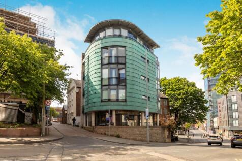 1 bedroom flat for sale
