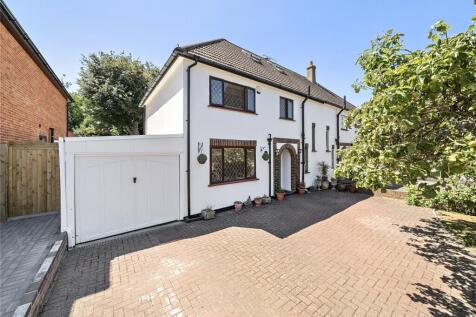 4 bedroom semi-detached house for sale