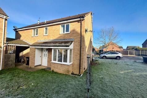 Ferndown Drive, Godmanchester... 2 bed house for sale