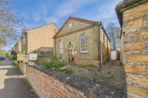 Town house for sale