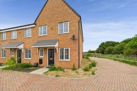 1 bedroom end of terrace house for sale