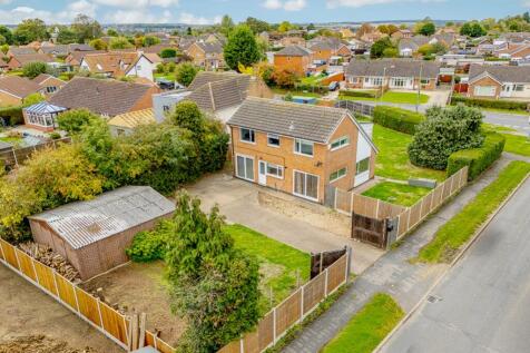 Rudgard Avenue, Cherry Willingham... 4 bed detached house for sale