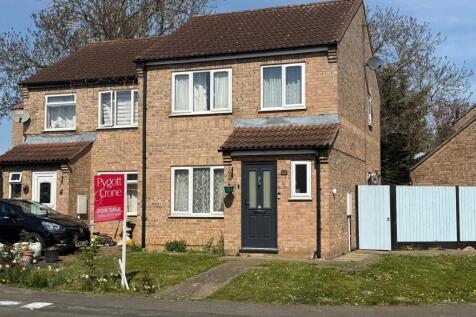 Hawthorn Drive, Sleaford, Sleaford, NG34 3 bed semi