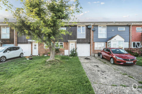 Lonsdale Drive, Gillingham, Kent, ME8 3 bed terraced house for sale