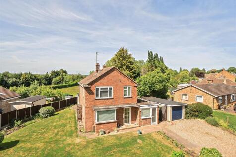 The Avenue, Bletsoe 3 bed detached house for sale