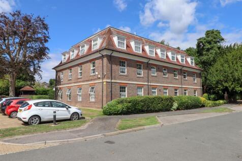 Guildford Road, Horsham 2 bed retirement property for sale