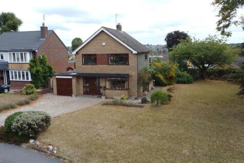 Lawnswood Avenue, Stourbridge 3 bed detached house for sale
