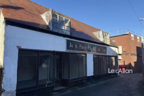 Court Street, Stourbridge Detached house for sale