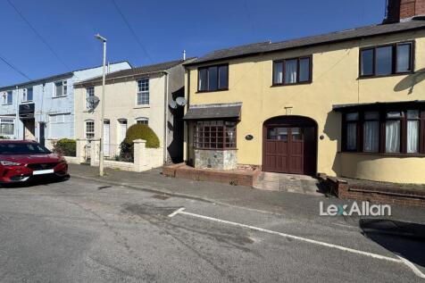 2 bedroom semi-detached house for sale