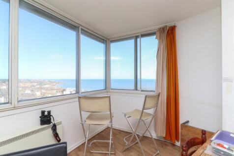 All Saints Avenue, Margate, CT9 2 bed flat for sale