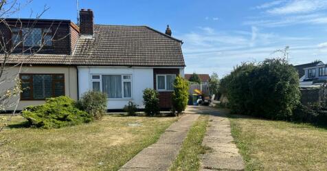 2 bedroom semi-detached bungalow for sale