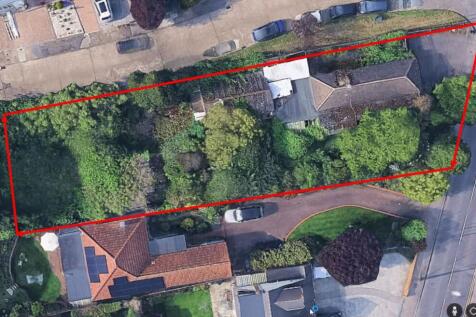 Detached bungalow for sale