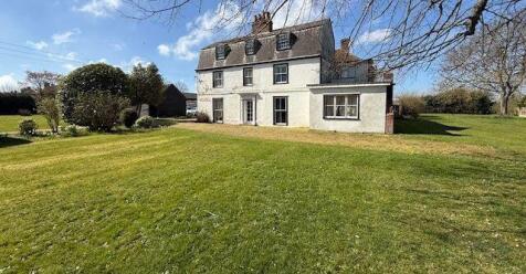 6 bedroom country house for sale
