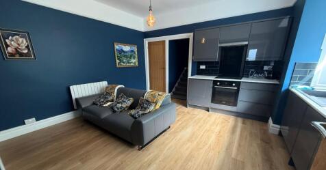 1 bedroom flat for sale