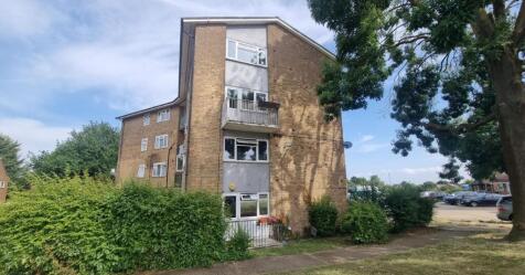 3 bedroom flat for sale