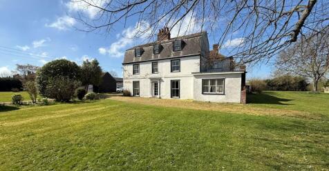 6 bedroom country house for sale