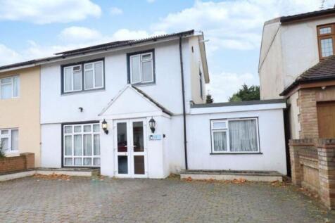 5 bedroom semi-detached house for sale