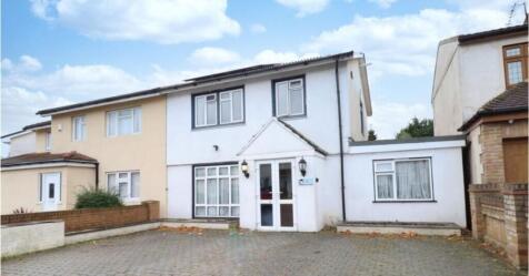 5 bedroom semi-detached house for sale