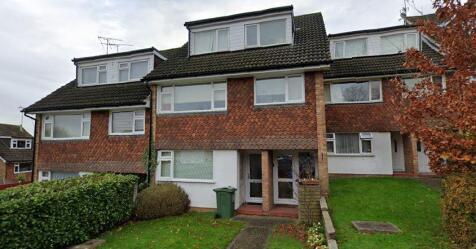 1 bedroom maisonette for sale