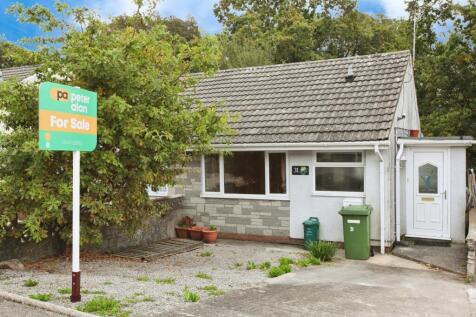 1 bedroom semi-detached bungalow for sale