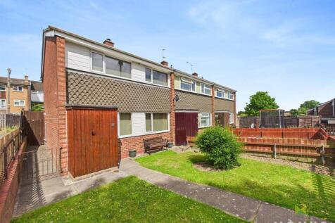 Bainbridge Green, Shrewsbury 3 bed terraced house for sale