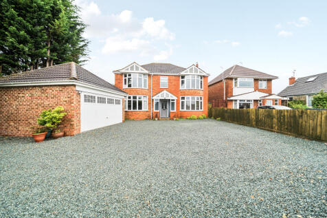 5 bedroom detached house for sale