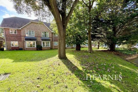 Park Road, Poole, BH14 1 bed apartment for sale