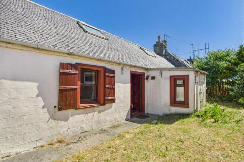 Seatown, Lossiemouth, Morayshire 3 bed cottage for sale