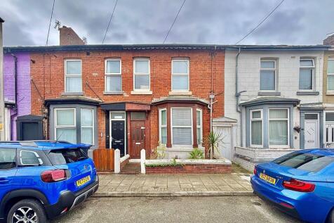 Duke Street, Lancashire FY1 2 bed apartment for sale
