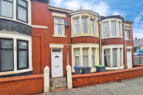 Leckhampton Road, Lancashire FY1 3 bed terraced house for sale