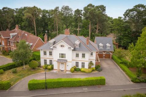 The Chase, Ascot 6 bed detached house for sale