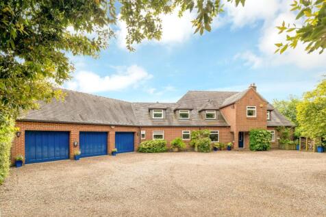 5 bedroom detached house for sale