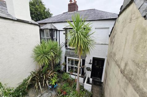 St Stephens Hill, Launceston 2 bed house for sale