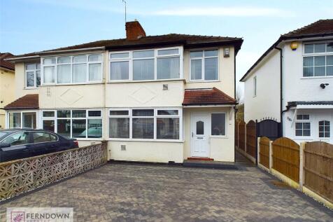 The Radleys, Tile Cross, Birmingham, B33 3 bed semi