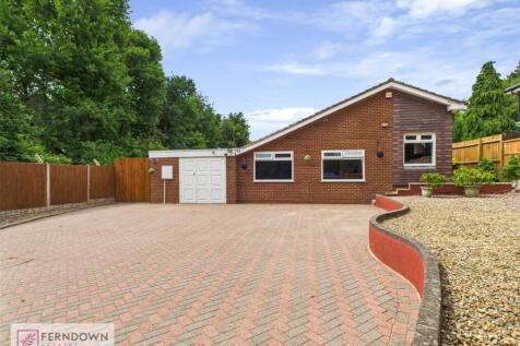 Newlands Lane, Marston Green... 3 bed bungalow for sale