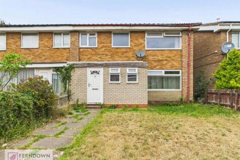 Hedgetree Croft, Chelmsley Wood... 3 bed semi