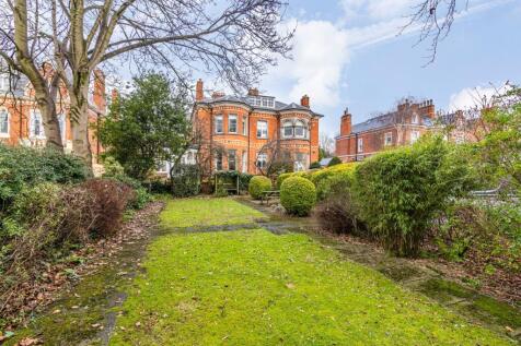 Lenton Road, The Park, NG7 Studio for sale
