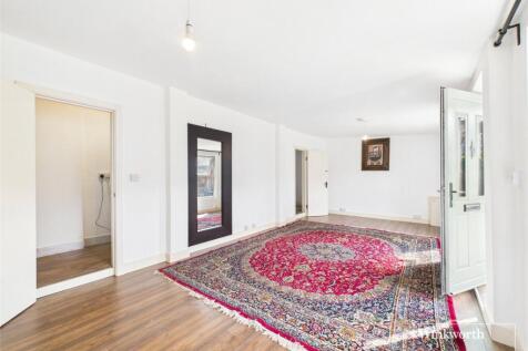 Ealing Road, Middlesex HA0 6 bed detached house for sale