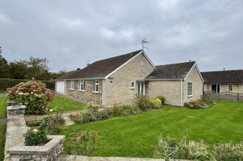 Boston Spa, Clarendon Road, LS23 5 bed detached house for sale