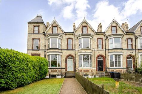 North Road, Ripon, North Yorkshire 6 bed end of terrace house for sale