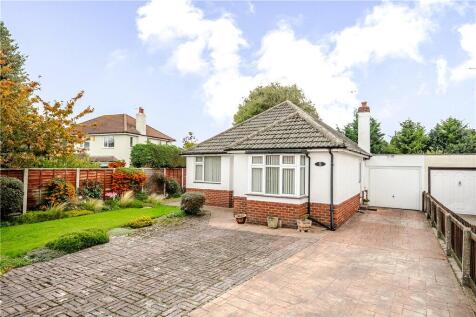 Whitcliffe Lane, Ripon, North Yorkshire 2 bed bungalow for sale