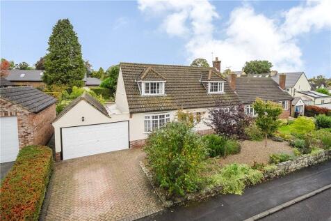 Lark Hill Crescent, Ripon, North... 3 bed detached house for sale
