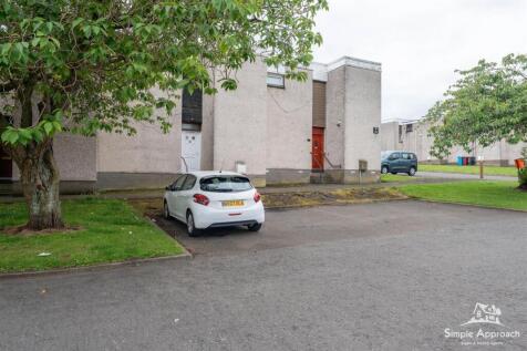 Happyhillock Walk, Dundee 2 bed terraced house for sale