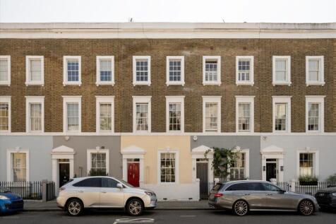 5 bedroom terraced house for sale